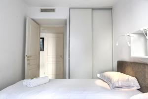 Upstays Near Beach 55m2 Apartment