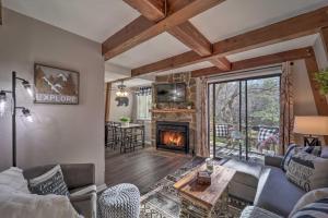 2 Mi to Dtwn Banner Elk! Couples Retreat w Deck