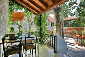 9 Musses Hotel Apartments Lesvos Greece
