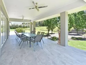 Peppertree Manor at The Vintage - روثبري