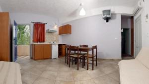 Superior Apartment (4 Adults) - Upper Floor