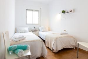 Sea & Wave Pedregalejo Beach Apartment