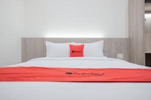 RedDoorz Plus @ Jalan Juanda Medan