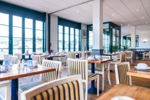 SOWELL HOTELS Le Beach : photos des chambres