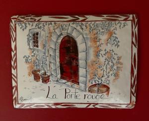 La Porte Rouge