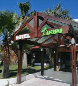 Hotel Oasis