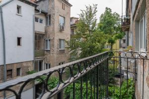 ~Angels ~ Two-Bedroom Deluxe Flat in City Centre