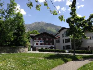 Adventure Hostel - Ubytování bez kategorie ve městě Klosters