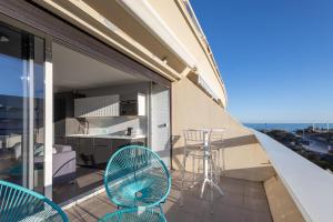 Blue Dream Heliopolis