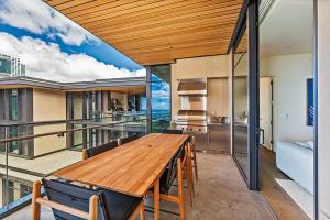 Park Lane 8803 condo