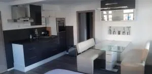 Krugs Haus Ferienwohnung Milseburg - Lütter