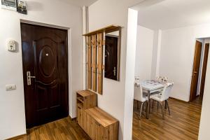 Apartament 3 camere Royal Brasov