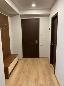 Crystal Residence Apartment