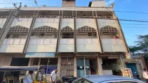 Mourya Deluxe A/C Lodge - Hiriyūr