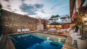 Ángel de Santa Fe by Bernalo Hotels