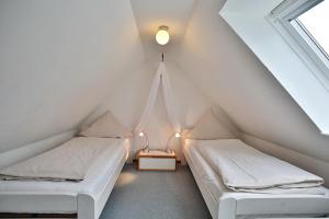 Am Rosenhain 9 Am Rosenhain 9 Appartement 4