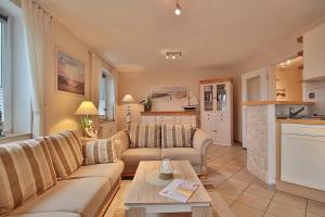 Domizil Strandburg Domizil Strandburg Appartement 26 Sonneneck - 4-star hotels in Timmendorfer Strand