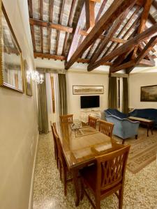 San Gregorio Venice Apartments