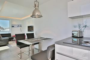 Haus Wolburgstraße 1 Haus Wolburgstraße 1a Penthouse Haifisch Appartement 5