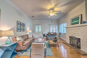 Chic Ocala Home w/ Yard ~ 1 Mi to Dtwn Square