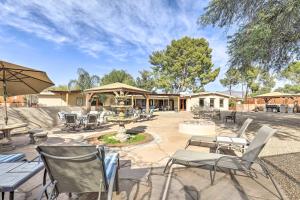 Shared Hot Tub and Fire Pit Tucson Casita By Hiking