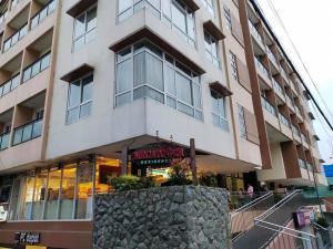 Megatower Residence , shortwalk3 Burnham SM MALL BAGUIO Wifi