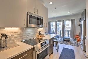 Downtown Denver Studio Less Than 1 Mi to Coors Field!