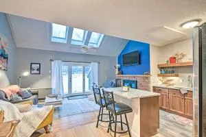 Ski-InandSki-Out Tenney Mountain Condo with Fireplace! - Rumney