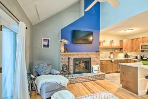 Ski-InandSki-Out Tenney Mountain Condo with Fireplace!