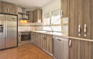 Awesome apartment in Navaluenga with WiFi and 4 Bedrooms