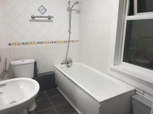 Lovely 1 bedroom flat High Barnet 3 mins away