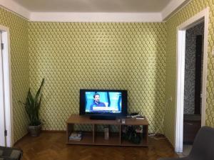 Kyiv daily rent Apartments on Bogdana Gavrilishina 10
