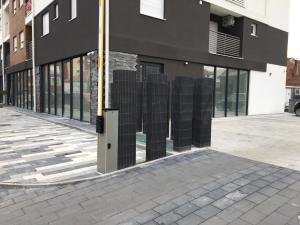 Cool Apartments with FREE PARKING