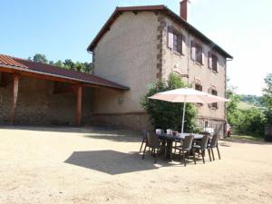 Maisons de vacances Gite Saint-Privat-d'Allier, 5 pieces, 7 personnes - FR-1-582-3 : photos des chambres