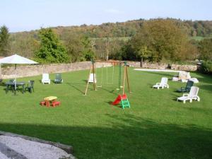 Maisons de vacances Gite Bourmont-entre-Meuse-et-Mouzon-Bourmont, 4 pieces, 6 personnes - FR-1-611-58 : photos des chambres