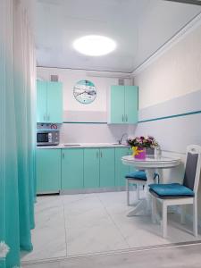Tiffany apartment in the center