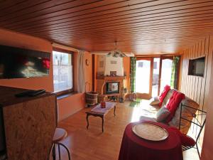 Maisons de vacances Gite Vagney, 2 pieces, 2 personnes - FR-1-589-304 : photos des chambres