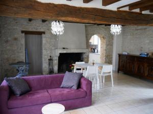 Maisons de vacances Gite La Chapelle-Onzerain, 2 pieces, 2 personnes - FR-1-590-152 : photos des chambres