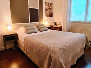 Hotels Casa Cosy Le Pouliguen : Chambre Simple - Vue sur Jardin