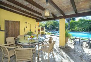Owl Booking Villa Can Brullet - Rustic Stay
