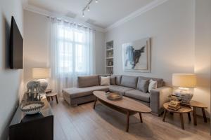 Two-Bedroom Apartment room in Historic Plaka's Deluxe Apartment