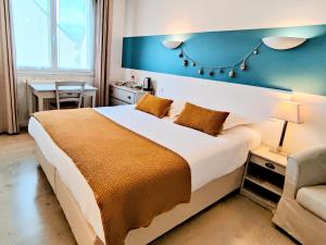 Hotels Casa Cosy Le Pouliguen : Chambre Double - Vue sur Jardin