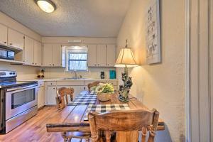 Hidden Oaks Broken Bow Vacation Rental, Pets OK!