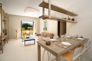 G.Living 365 Kefalloniá Greece