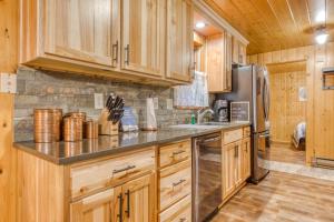 Campfire Cabin on the River