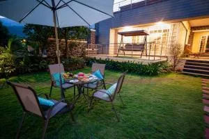 SaffronStays Forest Trails, Pawna - pool villa with forest views - Āmbavna