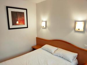 Hotels BRIT HOTEL Essentiel CAHORS Nord : photos des chambres