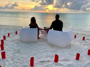 Dacha Thoddoo White Sand