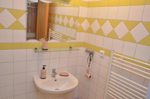 Lipno Riviéra - Myši v botě