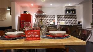 Appartements St Malo Intra-muros duplex 2 chambres Wifi haut debit a 3 min des plages : photos des chambres